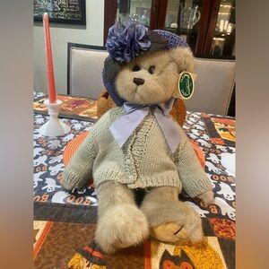 Bearington Bear Paige stuffed animal limited edition